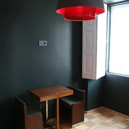 2u Urban Guest house 2*